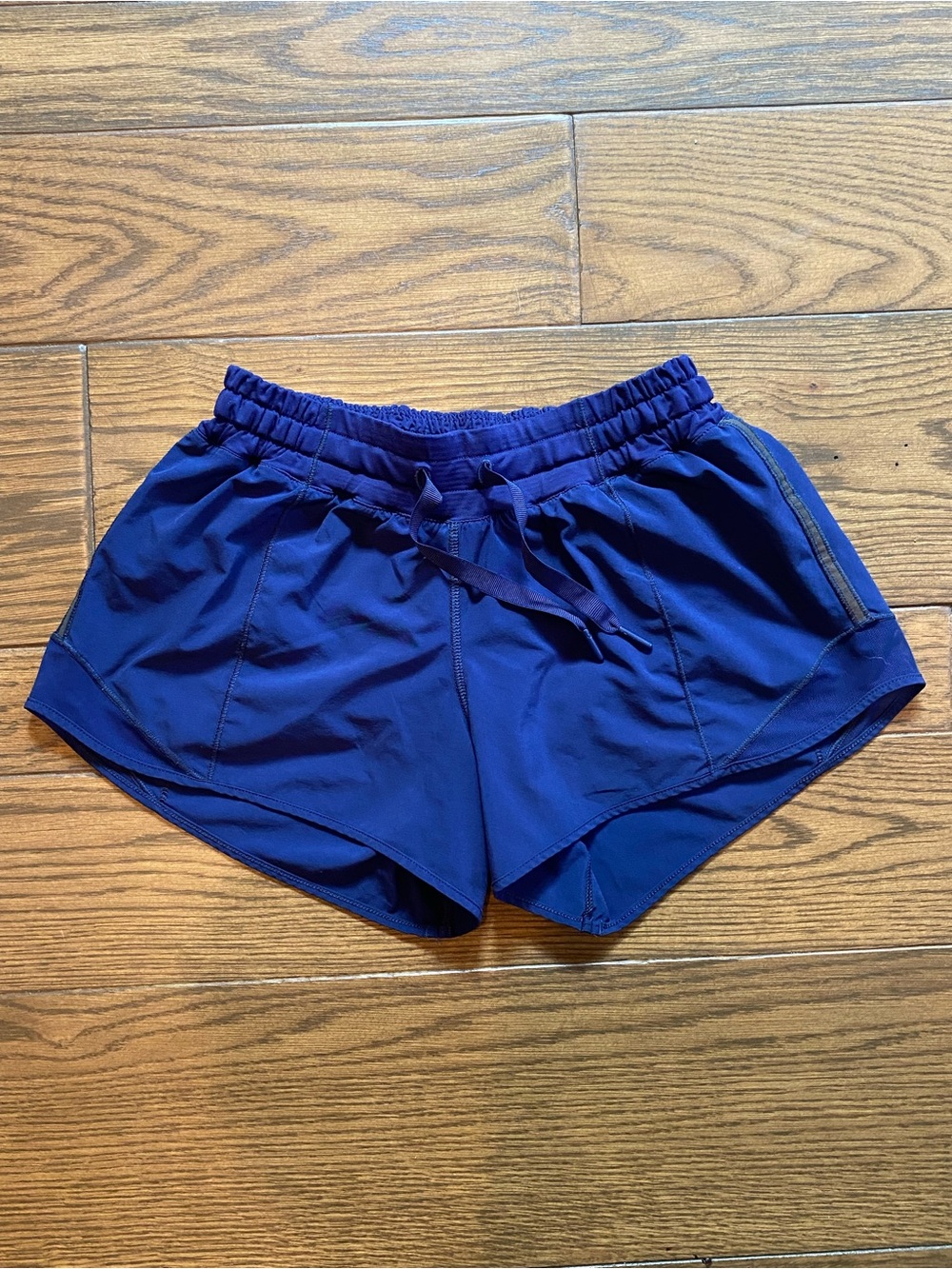 lululemon athletica Women's Navy Blue Running Shorts